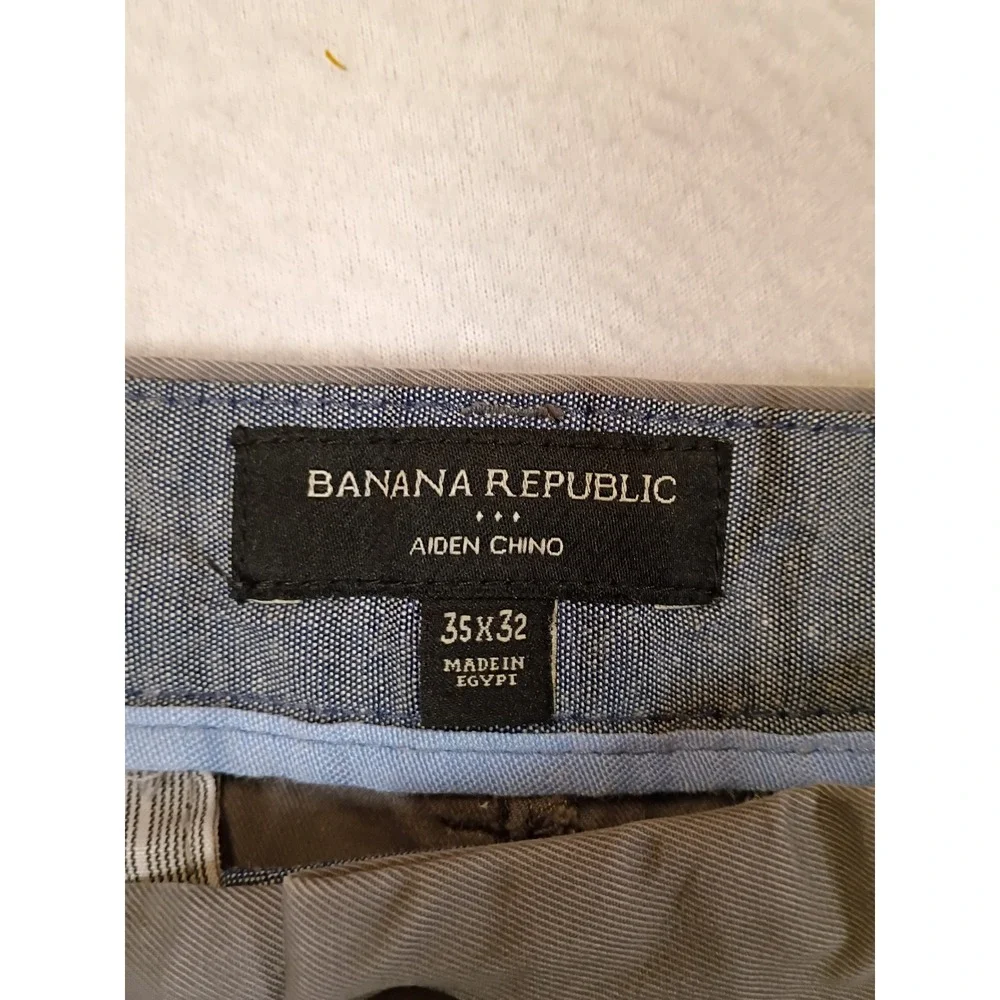 Business Casual Banana Republic Mens 35x32 Gray Aiden Slim Fit Chino Pants